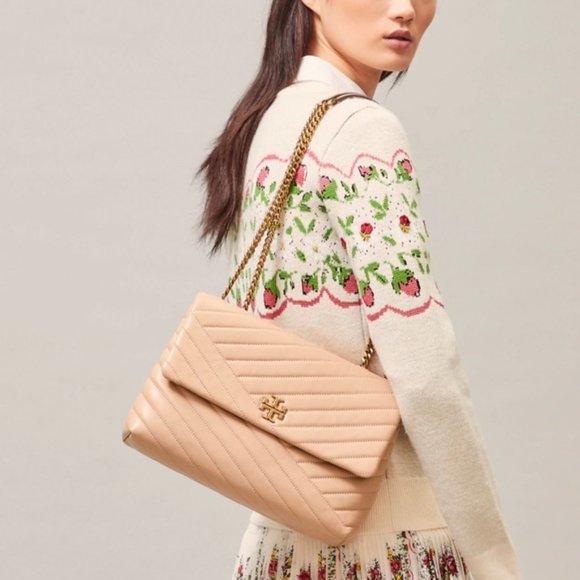 KIRA CHEVRON CONVERTIBLE SHOULDER BAG DEVON SAND NUDE SOLD OUT!! $528 + TAX NWT! - Picture 1 of 2